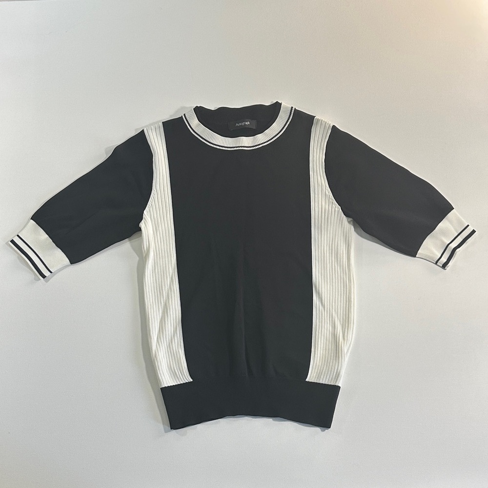 Autograph Black and White Colorblock Knit Top Size 2